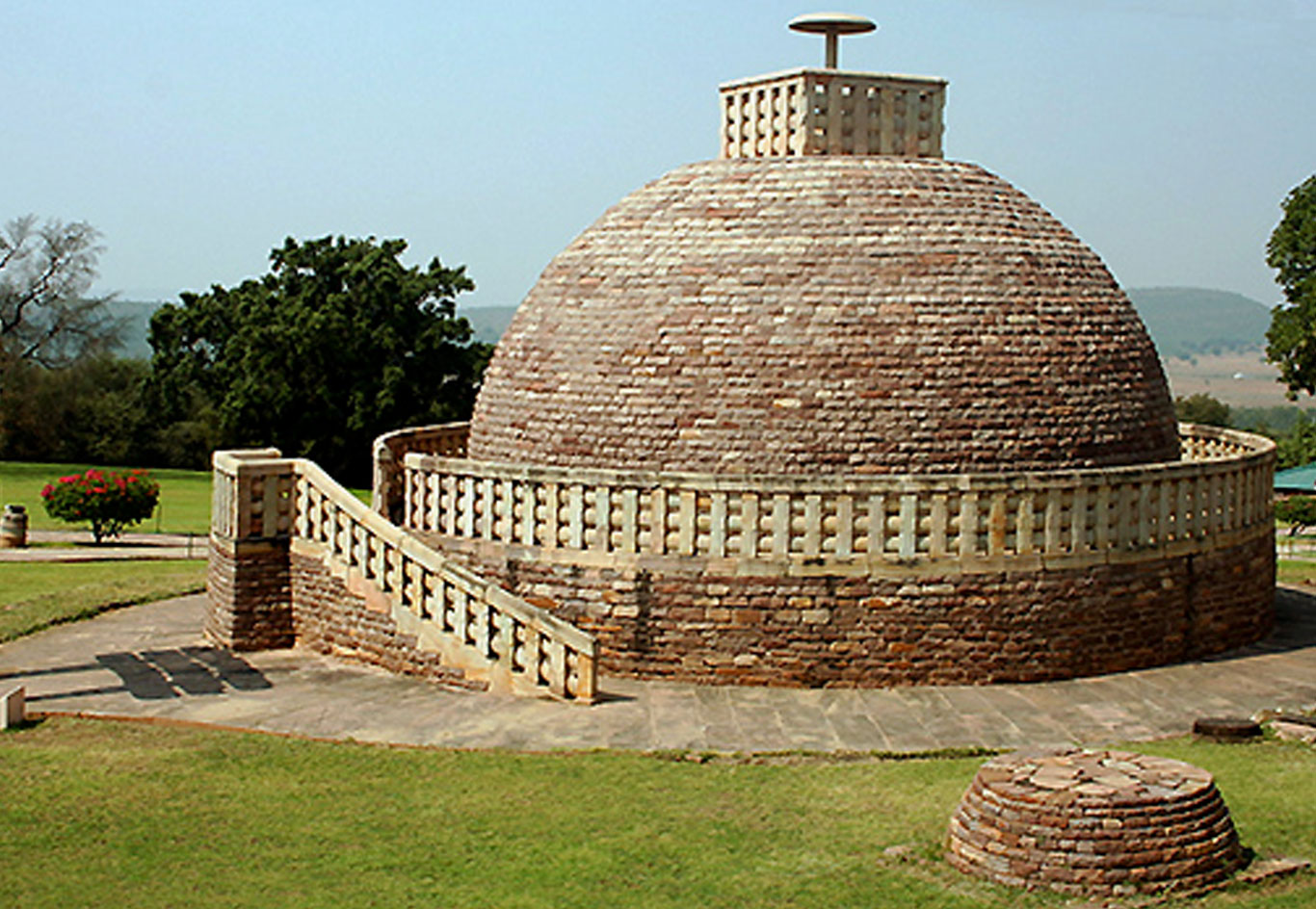 Sanchi Great Stupa2