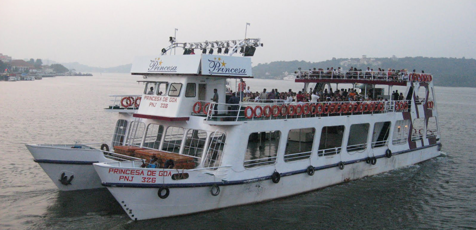 Cruise on the Mandovi Cruise on the Mandovi