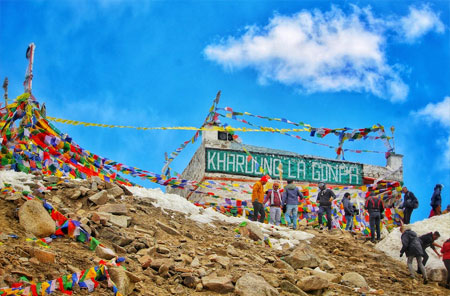 Khardung La Pass Leh Ladakh mountain road view