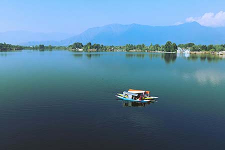 Scenic view of Nigeen Lake in Srinagar