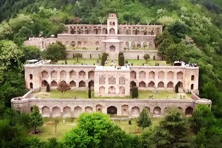 Beautiful view of Pari Mahal overlooking Dal Lake